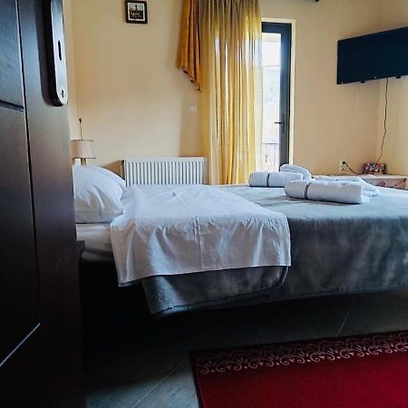 Villa Athamanio - Suite Εξωτερικό φωτογραφία
