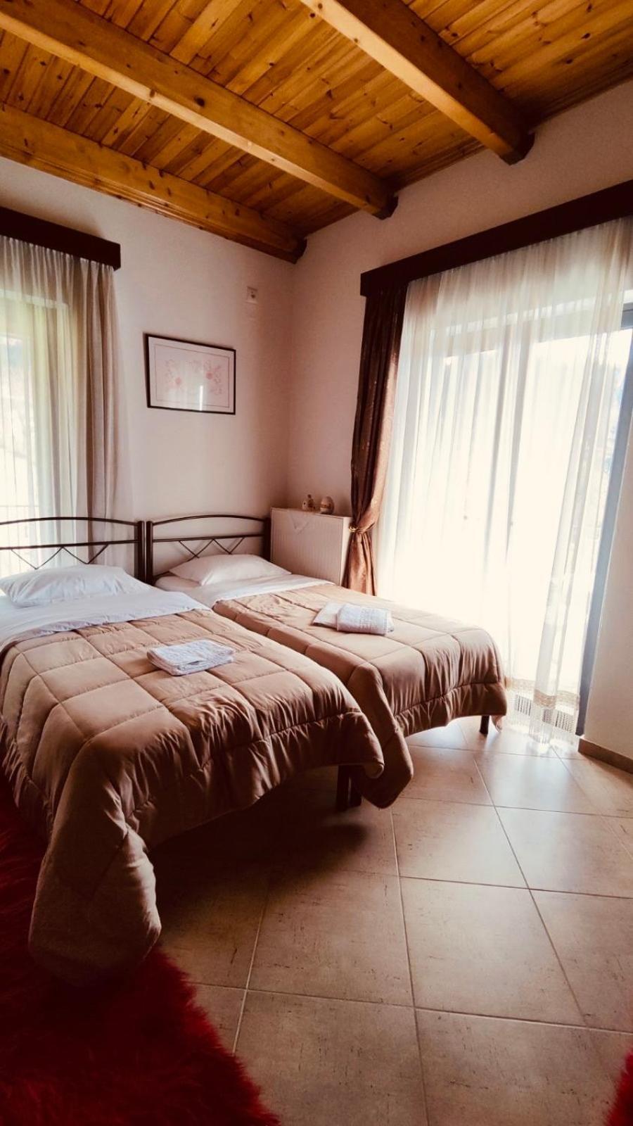 Villa Athamanio - Suite Εξωτερικό φωτογραφία